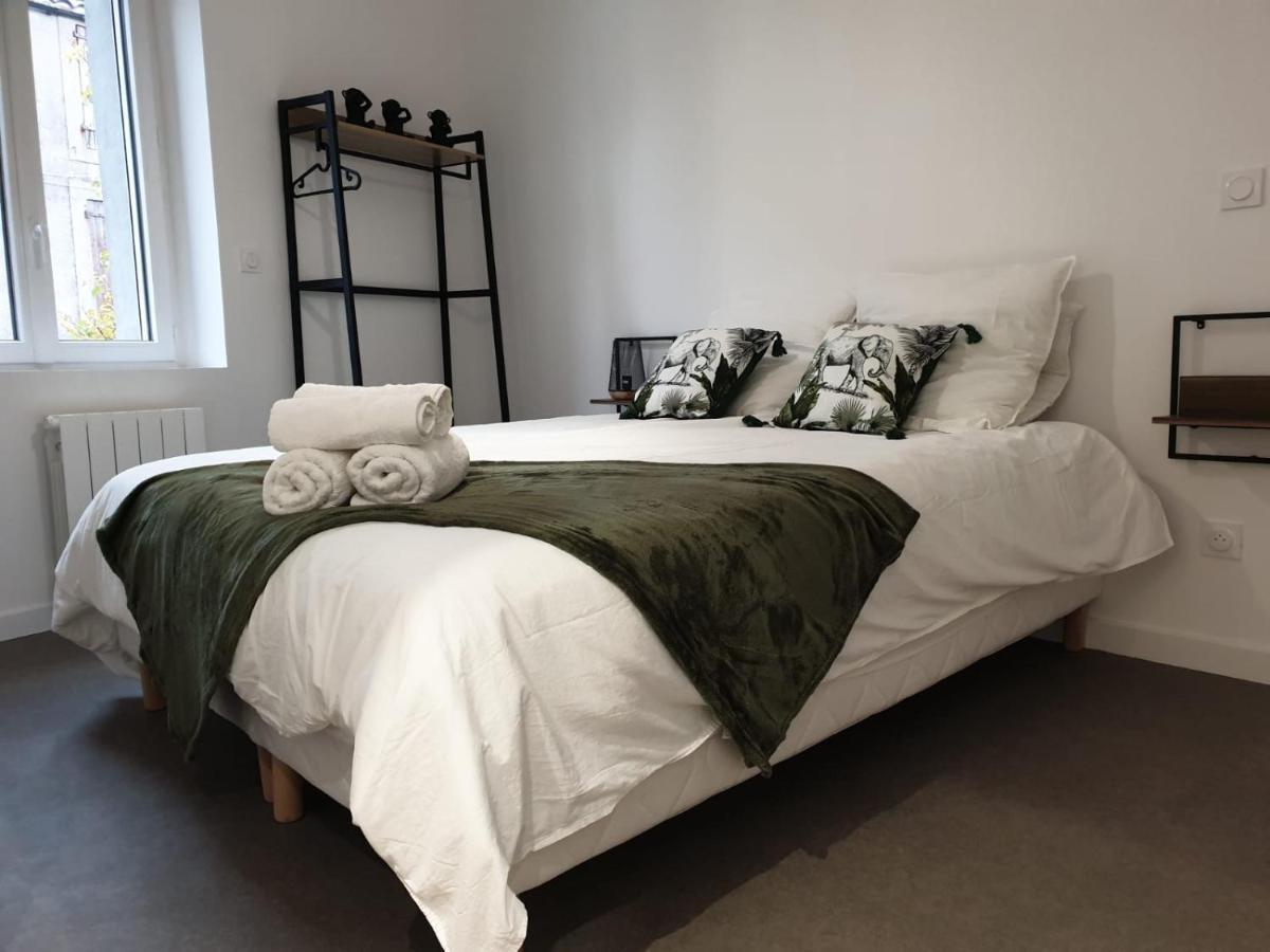Le Jungle Apartment Pamiers Luaran gambar